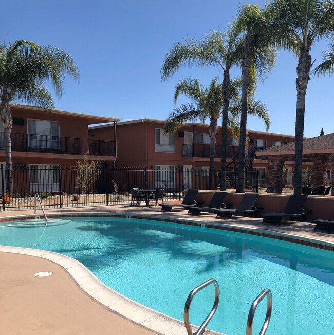 Floorplan - Vista Bella Apartment Homes