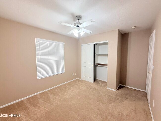 Building Photo - 4762 W Taro Dr