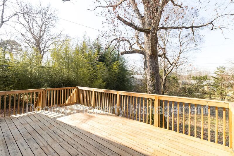 Building Photo - 203 Timberlinks Dr