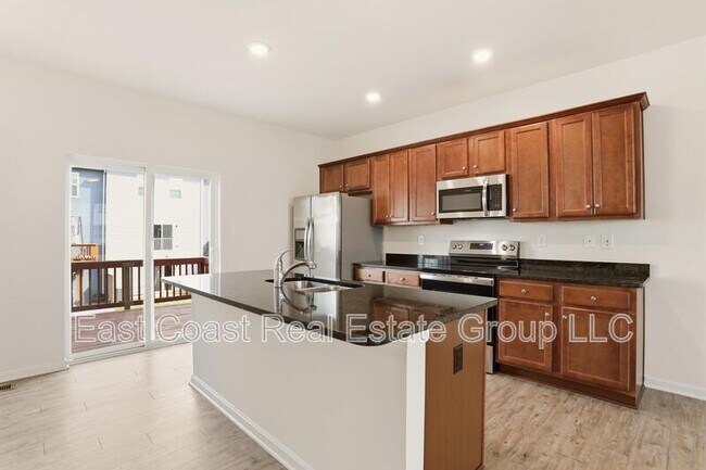 Building Photo - 202 Magellan Dr