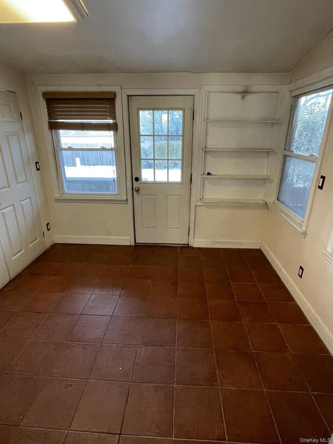 Building Photo - 41 Ostend Rd