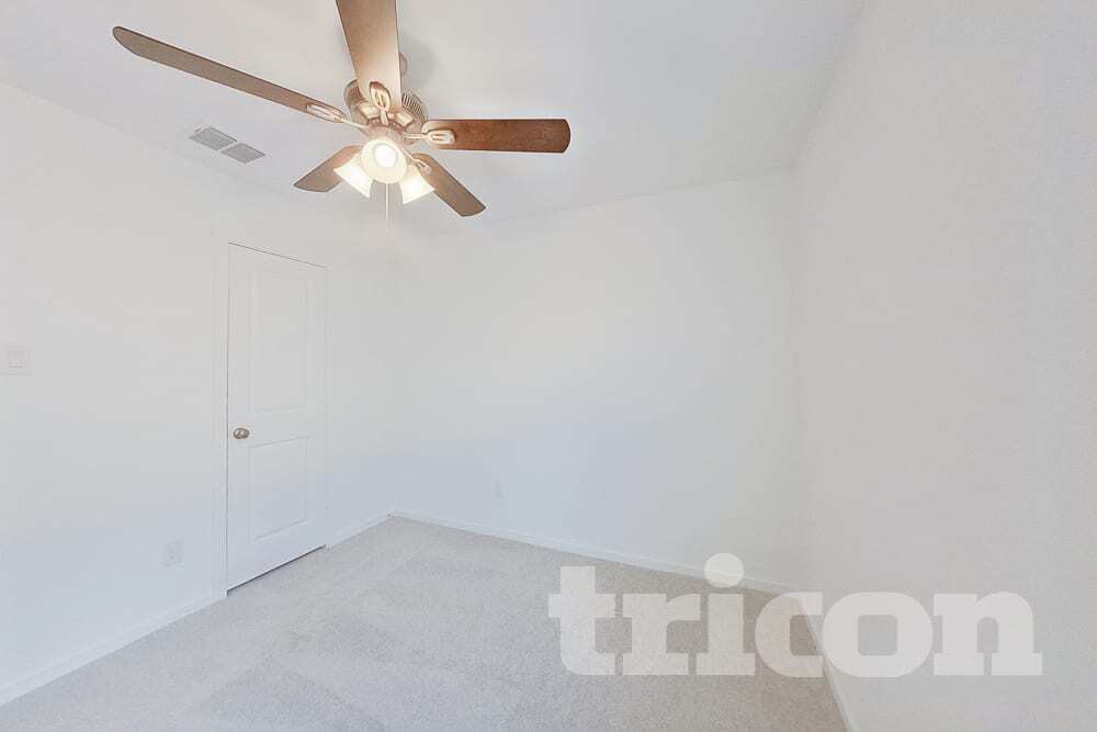 Building Photo - 907 Ponderosa Ln