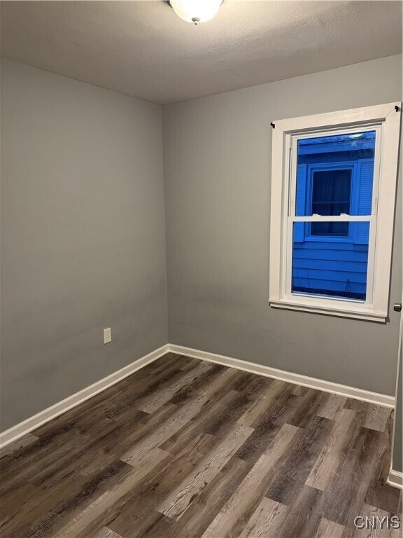 Building Photo - 503 Boston Rd