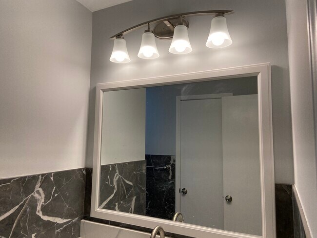 Building Photo - Rental by Owner