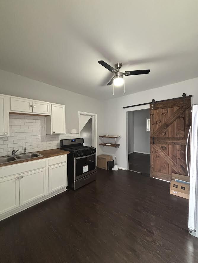 Building Photo - 1909 Coltman Rd