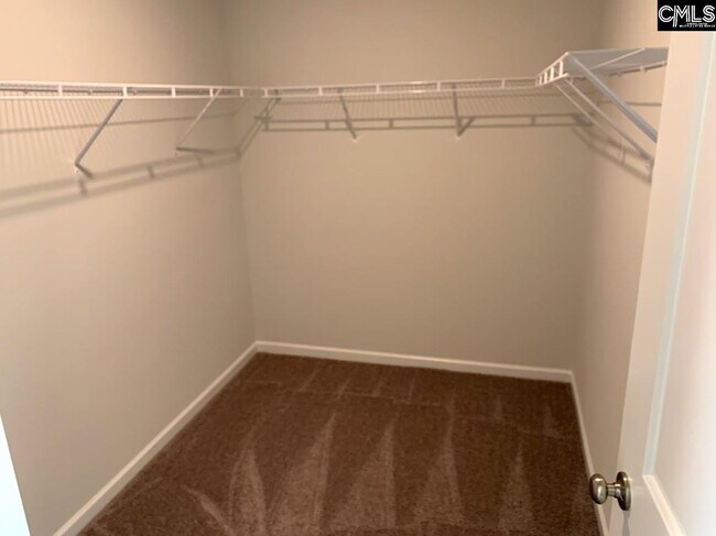 Building Photo - 216 Freeman Dr