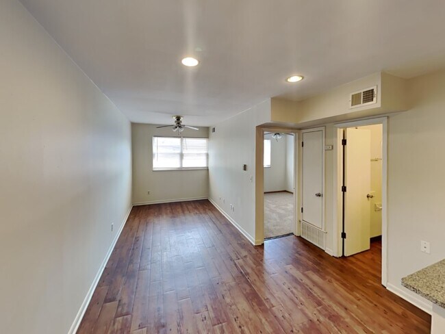 Building Photo - 31 Chittenden Ave
