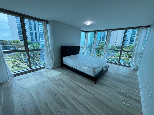 Building Photo - Ko'olani - Luxurious 2 bedroom 2 bathroom ...