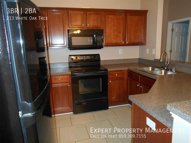 Building Photo - 213 White Oak Ter