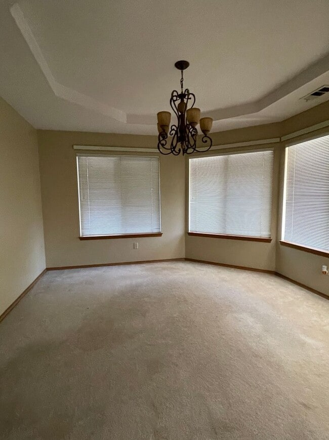 Building Photo - Charming home coming soon in NE Visalia!