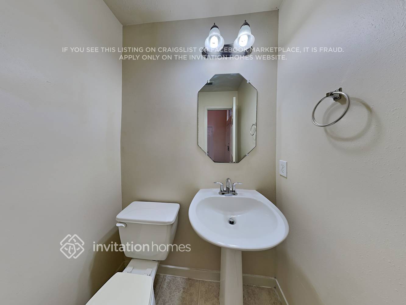 Building Photo - 1411 Baychester Ln