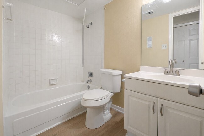 Building Photo - 8529 Hearth Dr