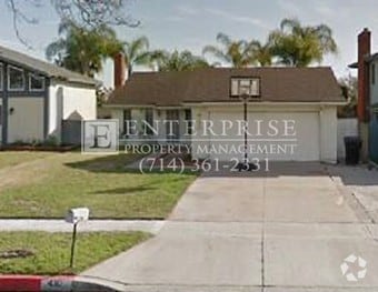 Primary Photo - 430 S Loara St