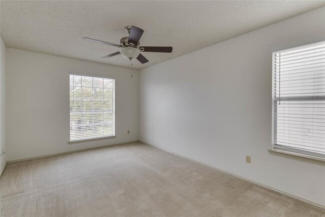 Building Photo - 13210 Marrero Dr