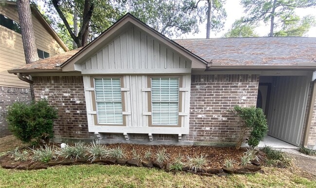Building Photo - 33 N Rain Forest Ct
