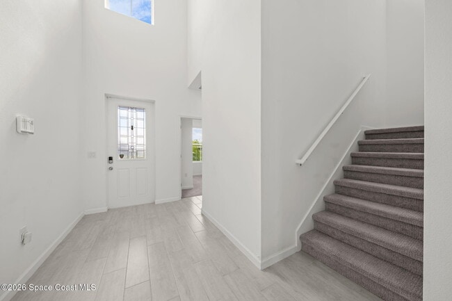 Building Photo - 2264 Middlebury Drive