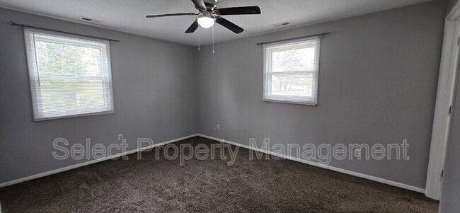 Building Photo - 3821 Aboite Lake Dr