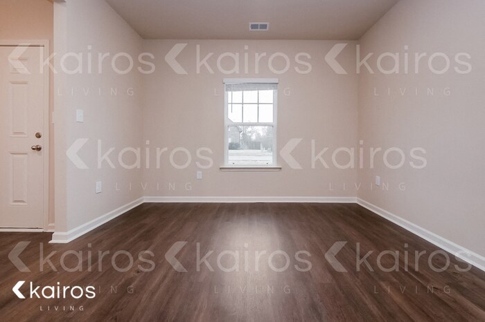Building Photo - 1027 Pilgrim Ln