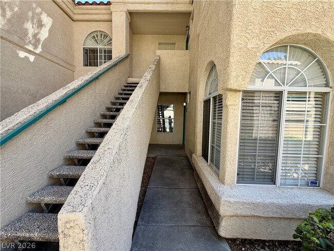 Building Photo - 2251 Wigwam Pkwy
