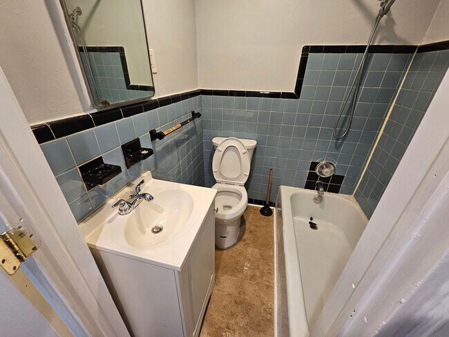 Building Photo - 4729 Leiper St