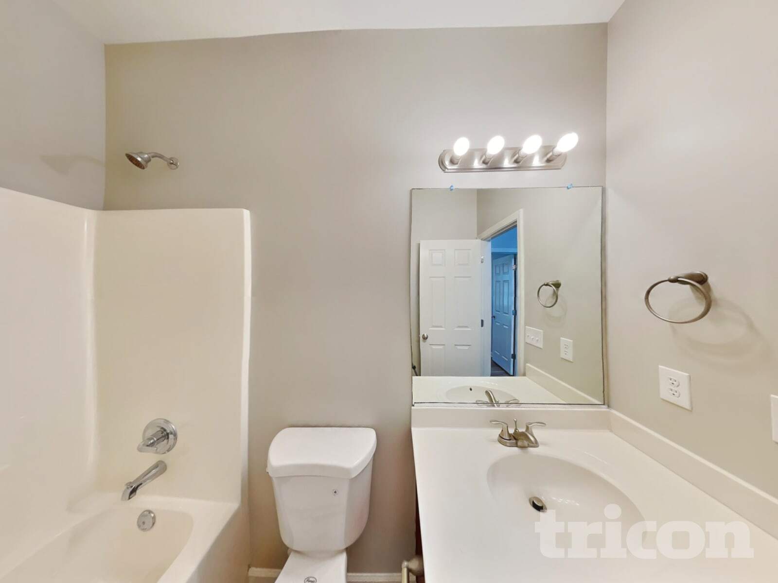 Building Photo - 4006 Eastside Ct