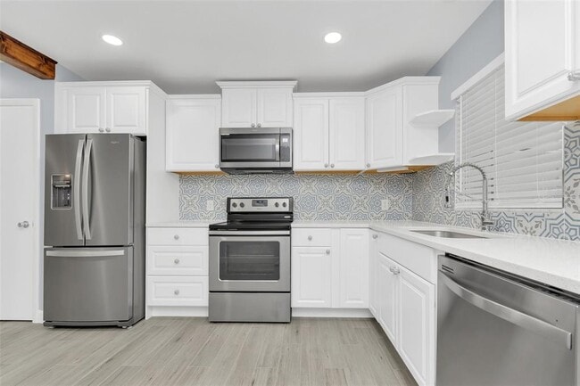 Building Photo - 1256 Michigan Ave