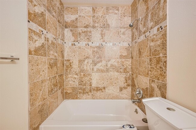 Building Photo - 6500 Sands Point Dr