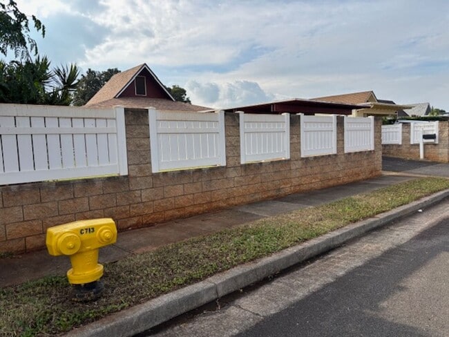 Building Photo - MILILANI