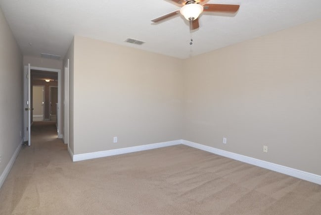 Building Photo - 5460 Caramella Dr