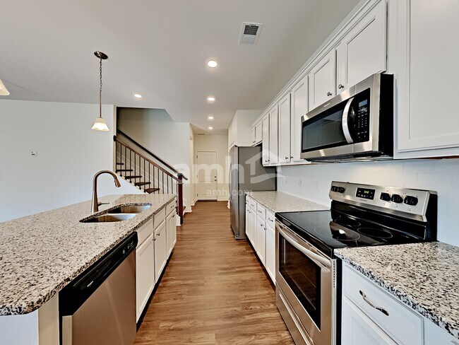 Building Photo - 4318 Spregan Way