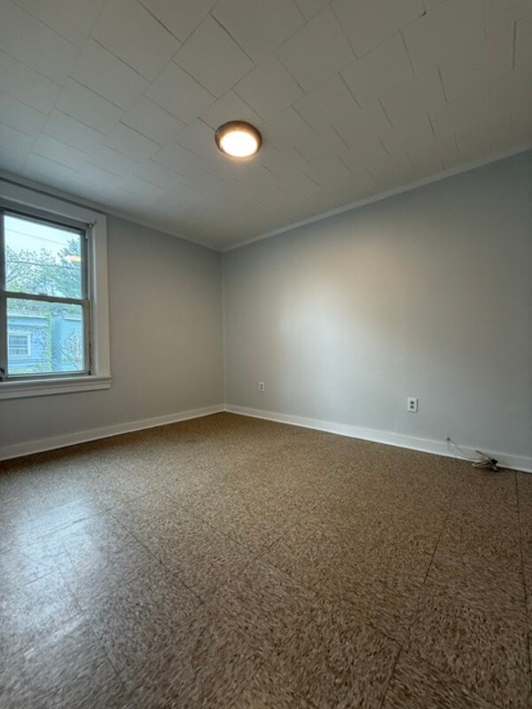 Building Photo - 15 Stanwix St
