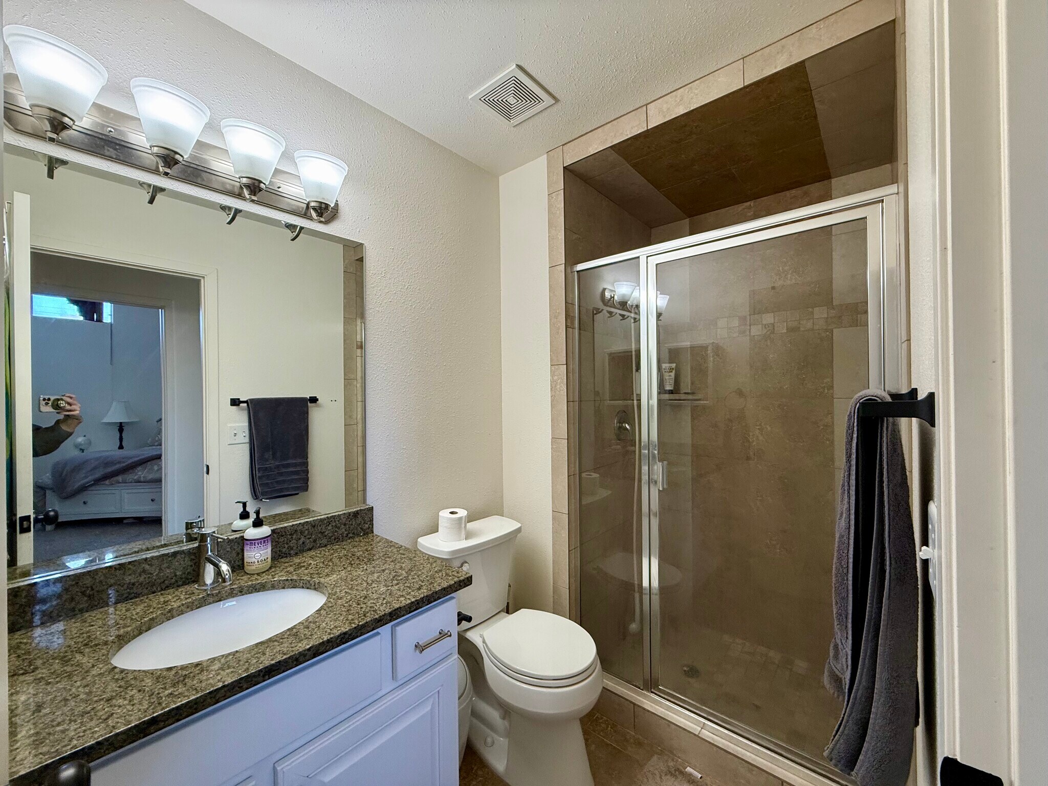 Building Photo - 1133 E Brickyard Rd