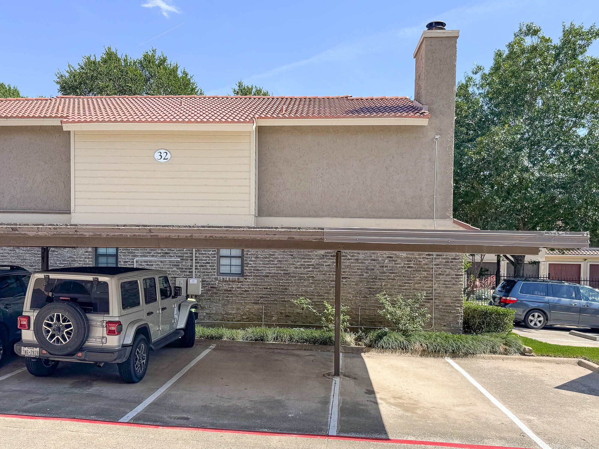 Building Photo - 5200 Martel Ave