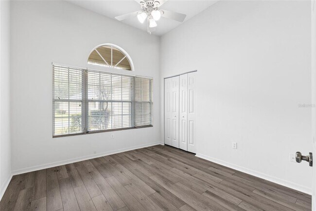 Building Photo - 1780 SW 65th Dr