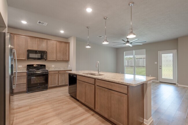 Building Photo - 3722 Sage Ln