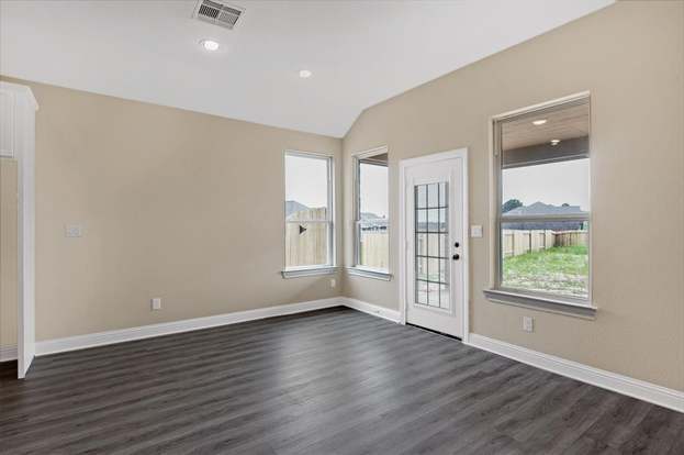 Building Photo - 19029 Villa Ln