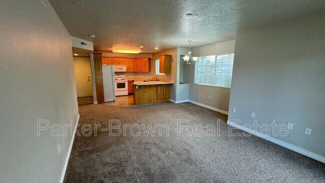 Building Photo - 1249 W 110 N