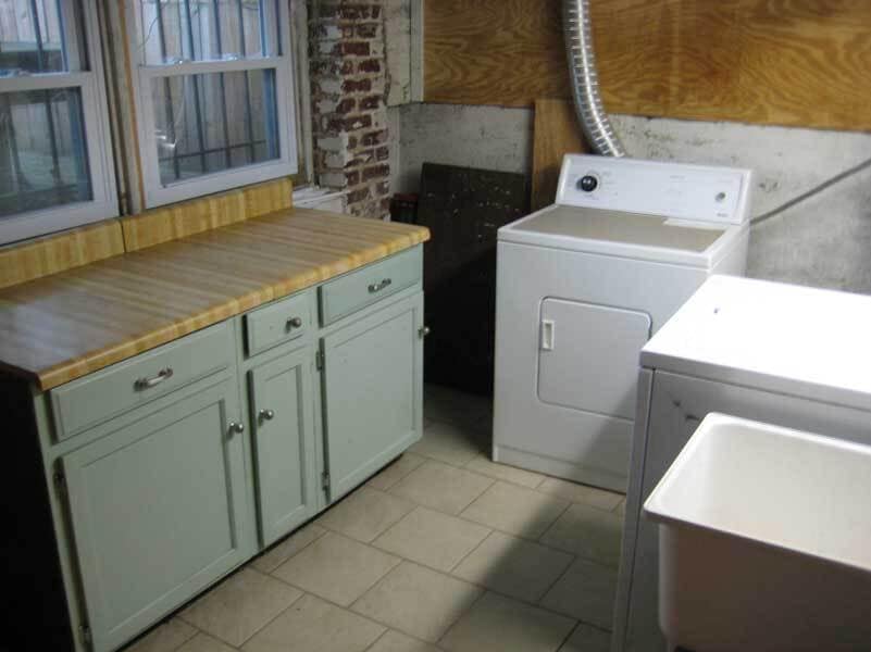 Laundry Room - 237 11th ST SE