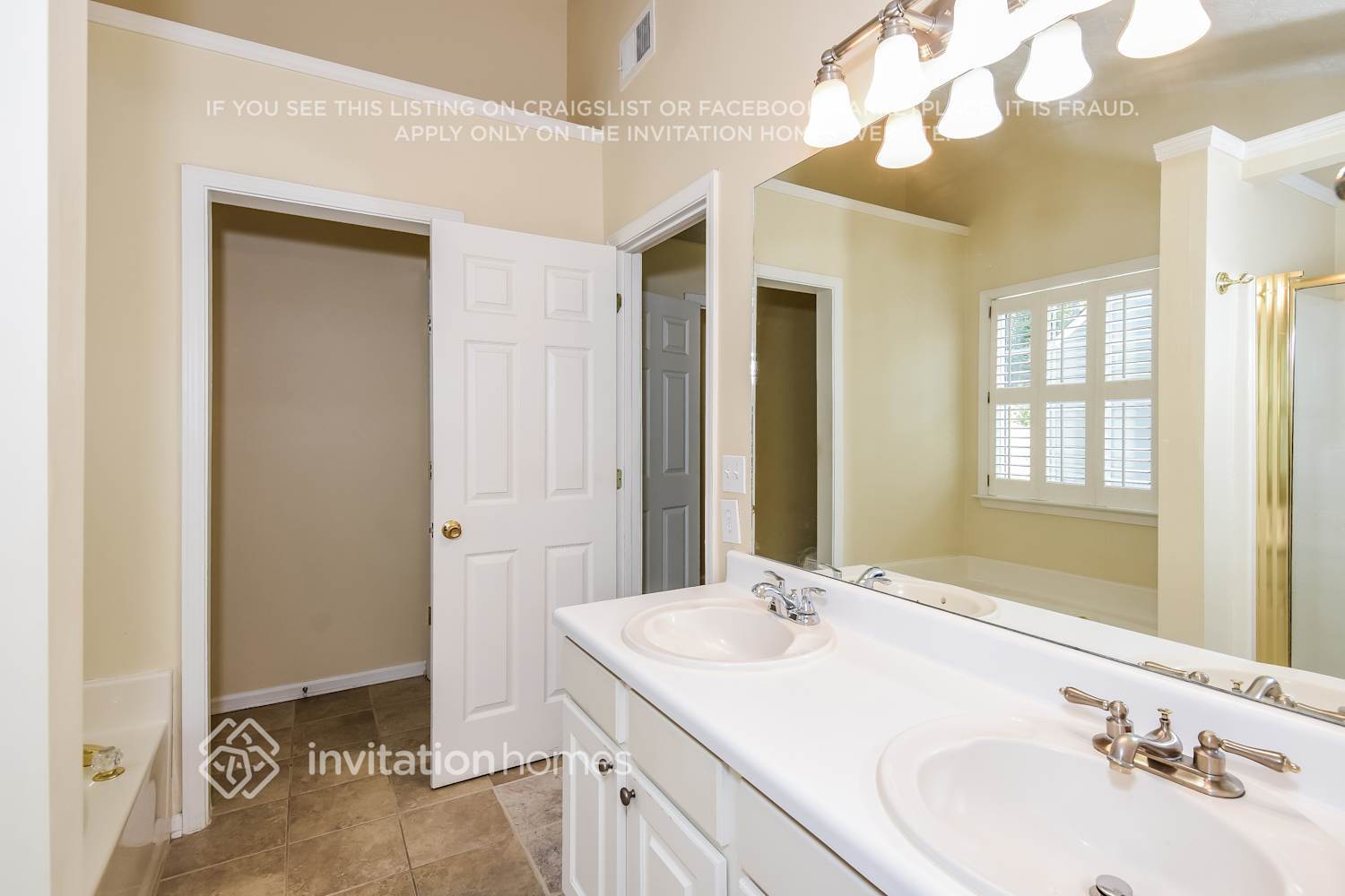 Building Photo - 1479 Evanston Ln