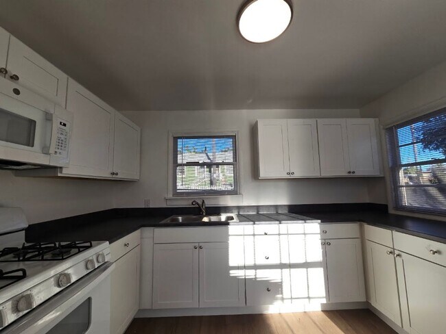 Building Photo - Bright & Remodeled Single-Family Home with Detached Garage