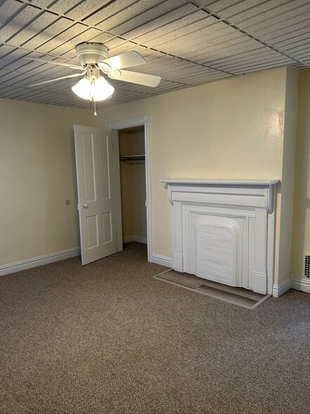 Building Photo - 26 7th St