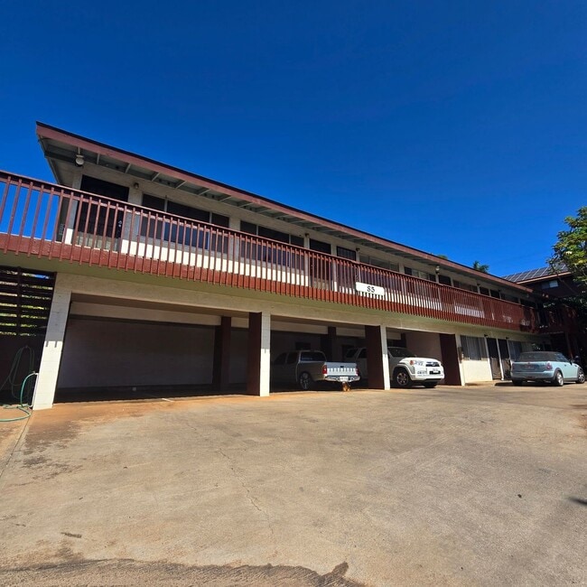 Building Photo - Live the beach life! Remodeled 1 Bedroom Near Charlie Young Beach