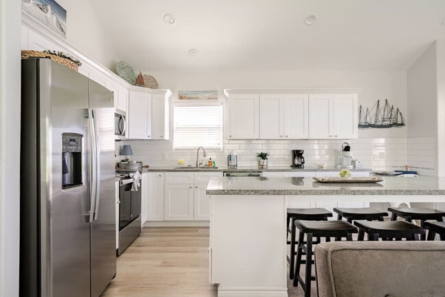 Building Photo - 1714 TX-87