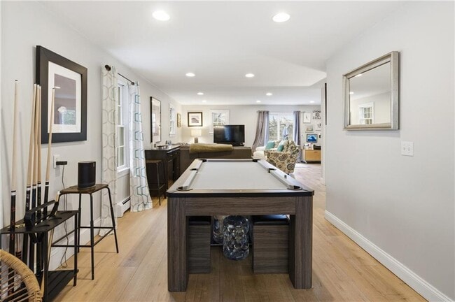 Building Photo - 72 Seascape Ave