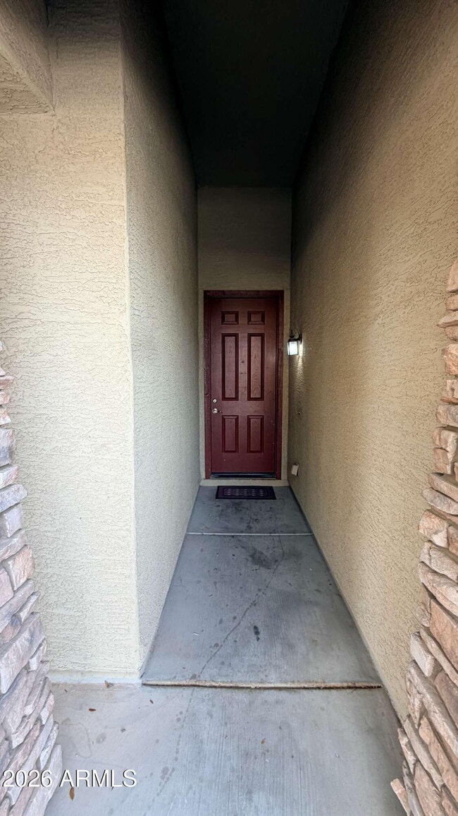 Building Photo - 2739 E Canyon Creek Dr