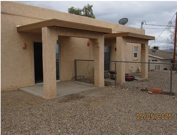 Building Photo - 3515 El Toro Dr