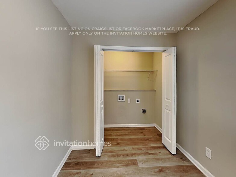 Building Photo - 954 Pine Roc Way