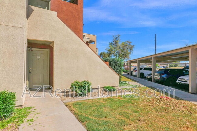 Building Photo - 3600 Hayden Rd