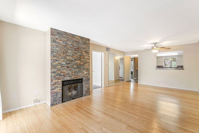 Building Photo - 1901 Rio Canyon Ct