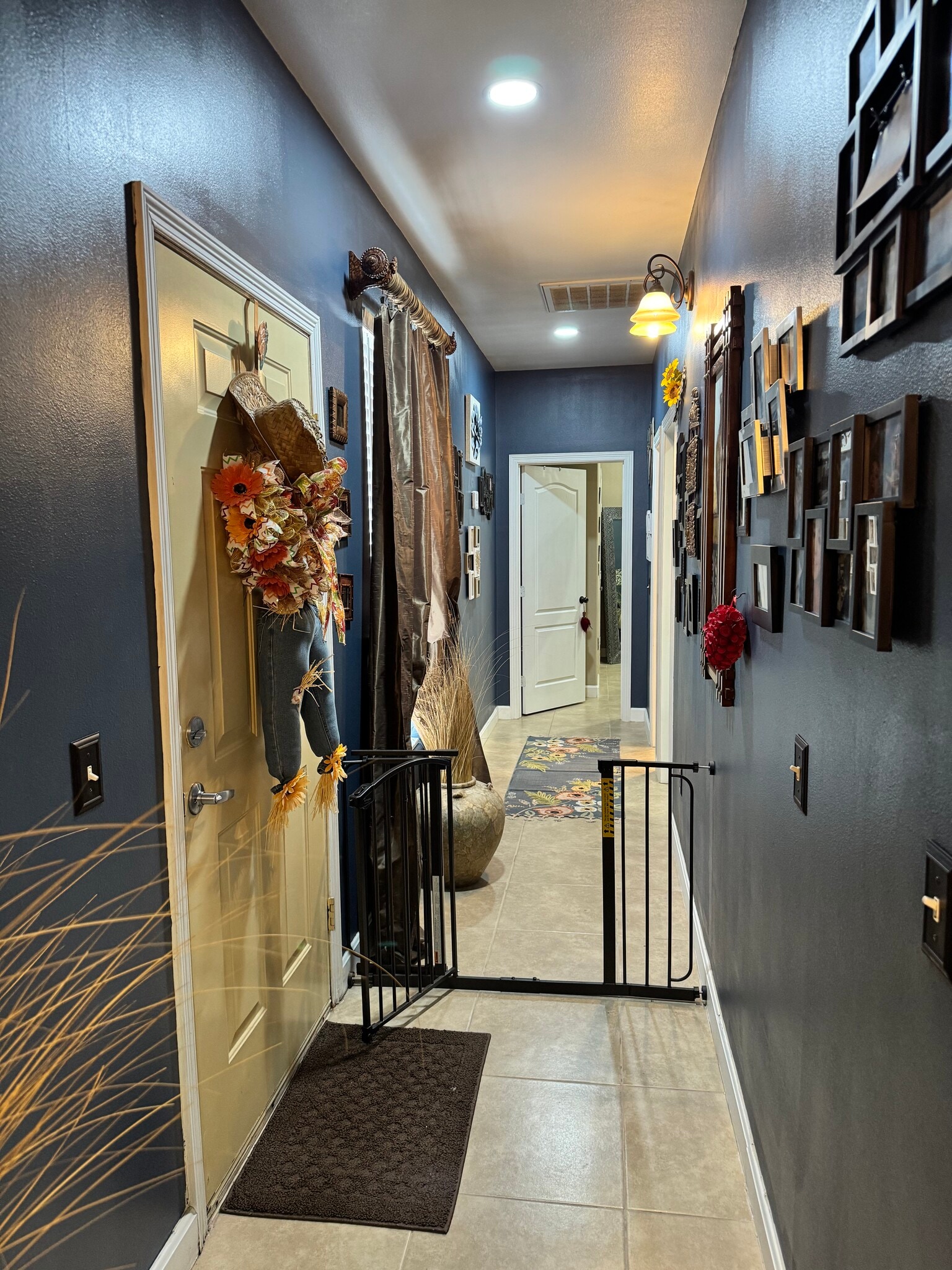 Hallway to bedrooms - 269 Salinas Ave